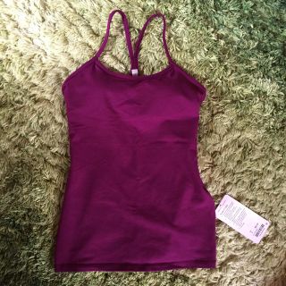 ルルレモン(lululemon)のlululemon Power Y Tank size6(キャミソール)