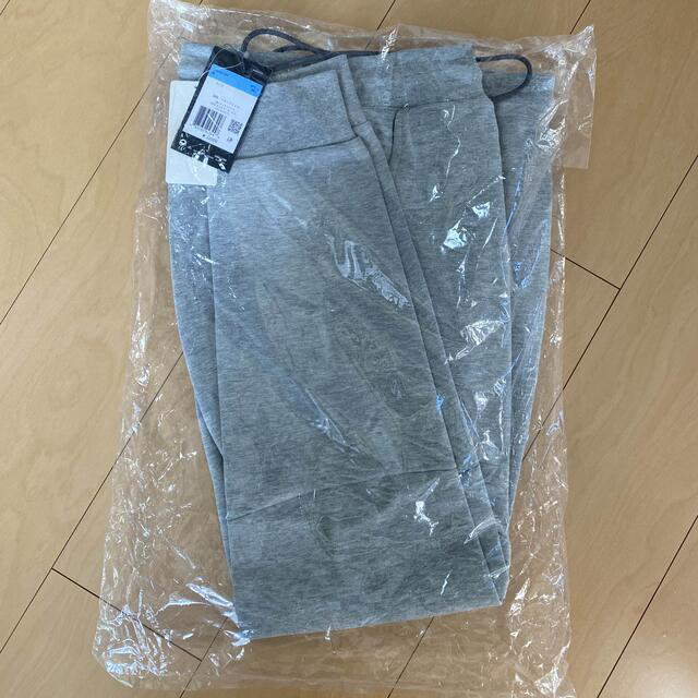 即納超歓迎 NIKE - Nike テックフリースの通販 by くま's shop|ナイキならラクマ 新品お得