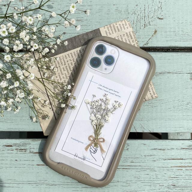 iPhoneケース スマホケース ハンドメイド かすみ草 ブーケの携帯カバー
