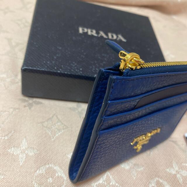 PRADA コインケース 3