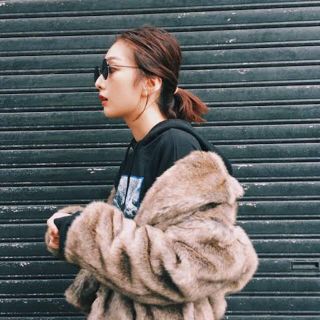 マウジー(moussy)のSHORT FAKE FUR COAT moussy(毛皮/ファーコート)