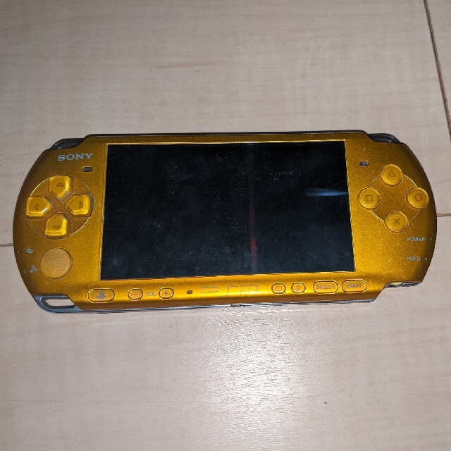 PlayStation Portable(プレイステーションポータブル)のpsp3000 エンタメ/ホビーのゲームソフト/ゲーム機本体(携帯用ゲーム機本体)の商品写真