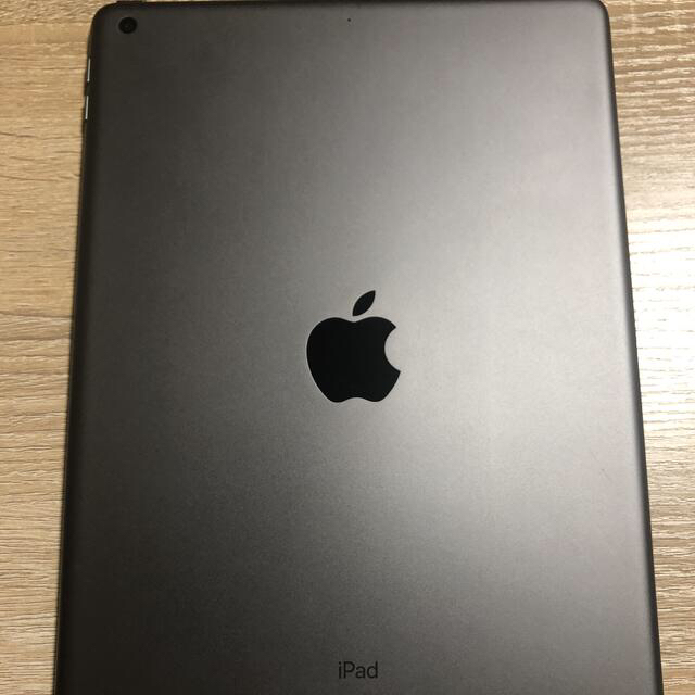 iPad 8世代　32ギガ　Wi-Fiモデル　スペースグレー