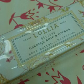 LoLLIA ハンドクリーム BE 35g(ハンドクリーム)