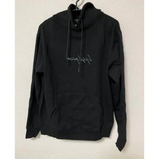 ヨウジヤマモト(Yohji Yamamoto)の【超希少】ヨウジヤマモト ニューエラ 反転ロゴパーカー 乃木坂(パーカー)