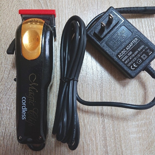 WAHL 5 Star Magic コードレスマジッククリップ本体&充電器の通販 by