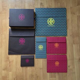 トリーバーチ(Tory Burch)の【ポム様専用】Tory Burch ショップ袋 1点【プレゼント包装用】(ショップ袋)