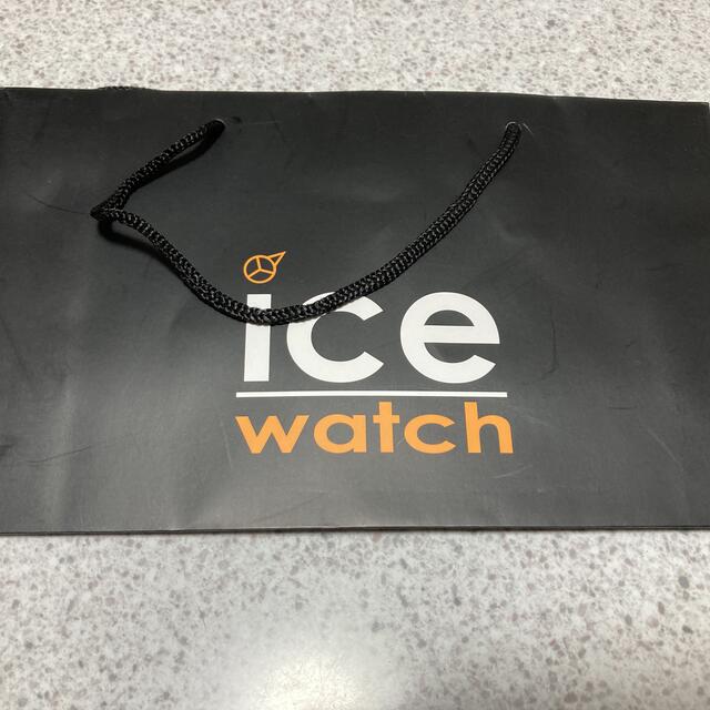 ice watch(アイスウォッチ)の【新品・未開封・非売品・紙袋つき！！】シリコン製ポーチ レディースのファッション小物(ポーチ)の商品写真