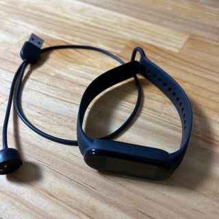 【美品】mi smart band 5  スマート バンド スマートウォッチ(腕時計(デジタル))