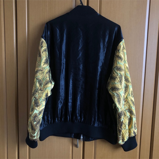 DRIES VAN NOTEN(ドリスヴァンノッテン)のDRIES 刺繍入りボンバージャケット メンズのジャケット/アウター(ブルゾン)の商品写真