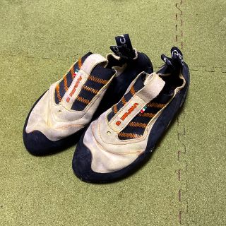 スカルパ(SCARPA)のスカルパ　ベイパーS  40.5 クライミングシューズ(登山用品)