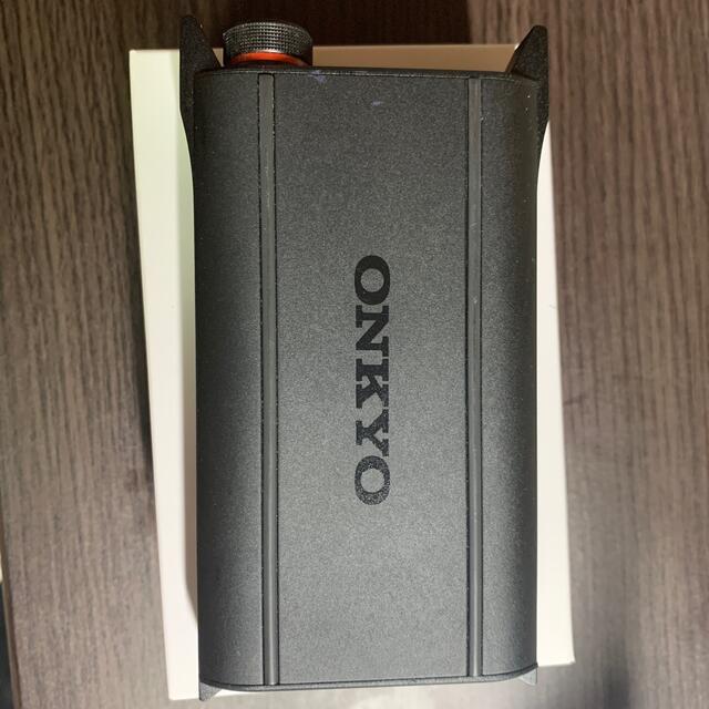 ONKYO(オンキヨー)のONKYO DAC内蔵ポータブルヘッドホンアンプ DAC-HA200(B) スマホ/家電/カメラのオーディオ機器(アンプ)の商品写真