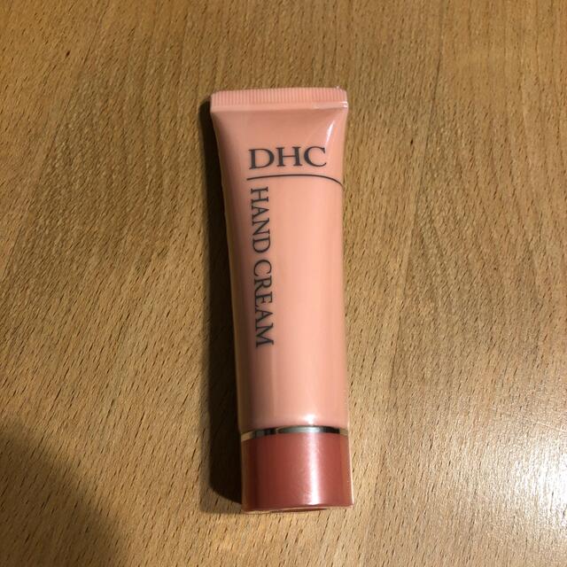 DHC(ディーエイチシー)のDHC 薬用　ハンドクリーム　ミニ　30g コスメ/美容のボディケア(ハンドクリーム)の商品写真