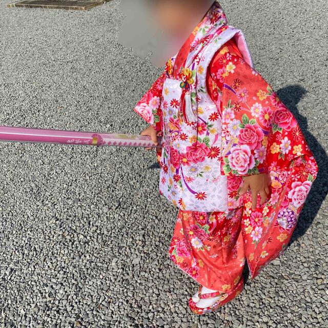 七五三詣り３歳90100110女の子被布着物髪飾りバッグ下駄赤ピンク花柄 ...