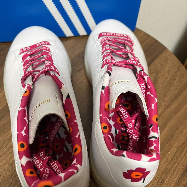 adidas marimekko スタンスミス スニーカー　25  新品未使用