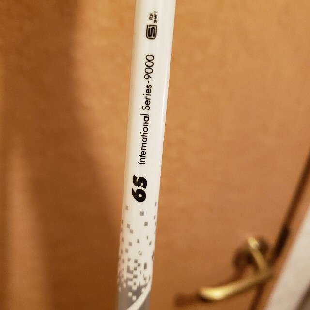 USTMamiya(マミヤ)のテーラーメイドスリーブ付き　ATTAS COOOL6 スポーツ/アウトドアのゴルフ(クラブ)の商品写真