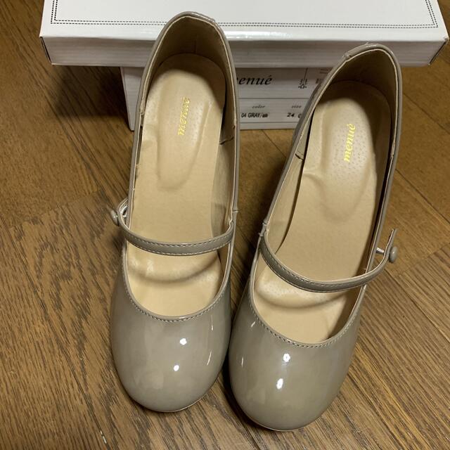 新品未使用⭐︎24㎝⭐︎ストラップパンプス⭐︎グレージュ レディースの靴/シューズ(ハイヒール/パンプス)の商品写真