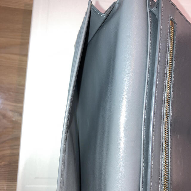 celine(セリーヌ)のCELINE ラージストラップウォレット レディースのファッション小物(財布)の商品写真