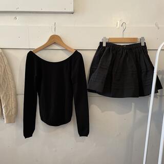 ミュウミュウ(miumiu)の最終価格🖤🖤miumiu skirt.(ミニスカート)