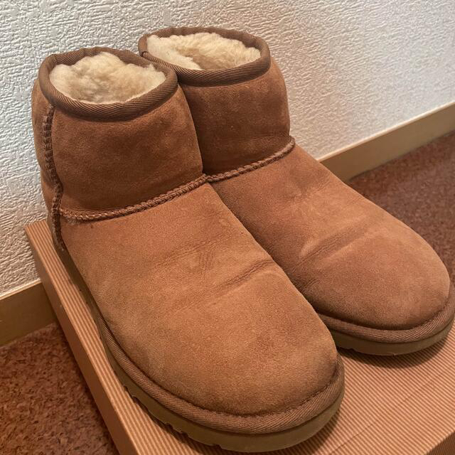 本日15時まで！UGG アグ ムートンブーツ　クラシックミニ