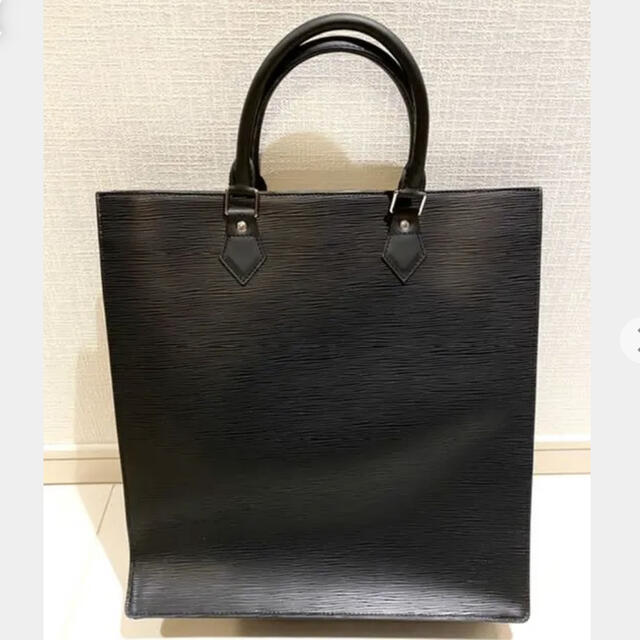 新品未使用　LOUIS VUITTON エピ サックプラ