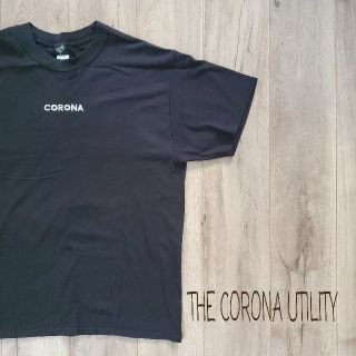 コロナ(コロナ)のTHE CORONA UTILITY ロゴ刺繍 Tシャツ(Tシャツ/カットソー(半袖/袖なし))