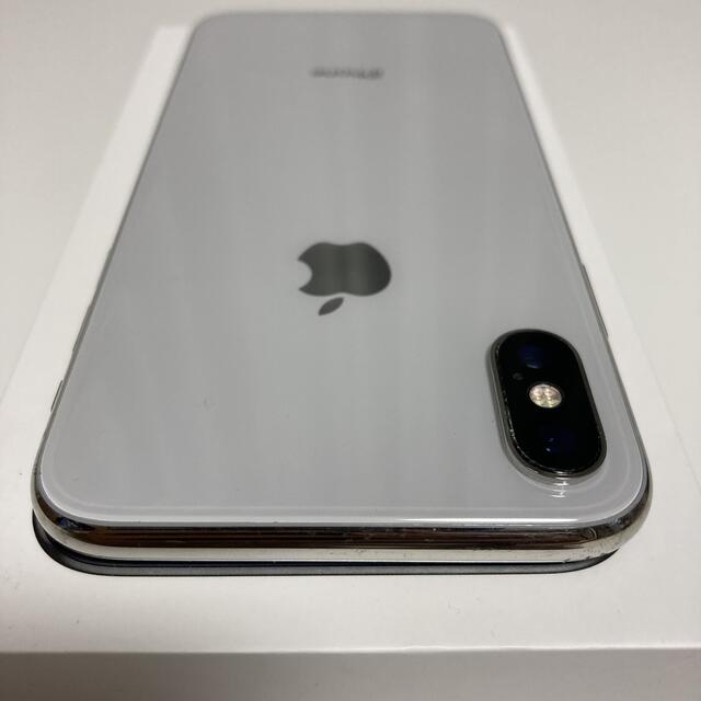 Apple(アップル)のiPhone X Silver 64 GB SIMフリー スマホ/家電/カメラのスマートフォン/携帯電話(スマートフォン本体)の商品写真