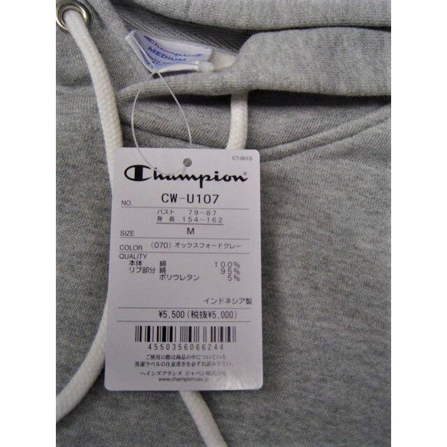 Champion(チャンピオン)の チャンピオン 女性 スウェット プルオバーパーカー 裏起毛 温か 人気 レディースのトップス(パーカー)の商品写真