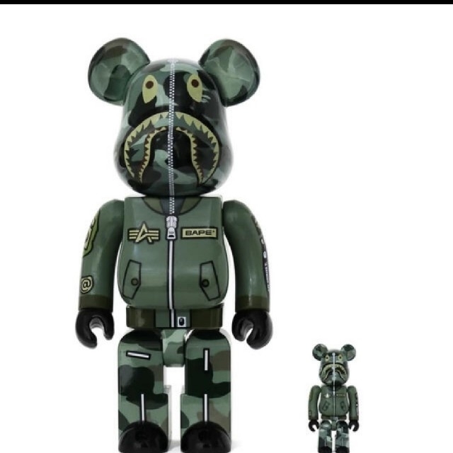 MEDICOM TOY(メディコムトイ)のBAPE × ALPHA BE@RBRICK 100% & 400%  エンタメ/ホビーのフィギュア(その他)の商品写真