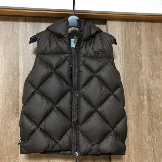 THE NORTH FACE(ザノースフェイス)のノースフェイス　レディース　ダウンベスト レディースのジャケット/アウター(ダウンベスト)の商品写真