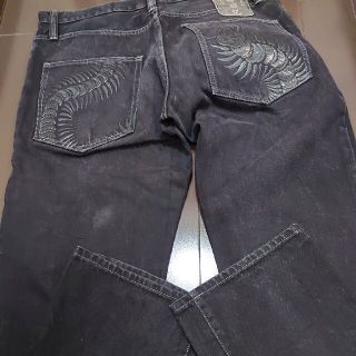 専用です。泥棒日記 ジーンズ ムカデの通販 by きち|ラクマ 泥棒日記 デニム クロップド丈 W34 和柄
