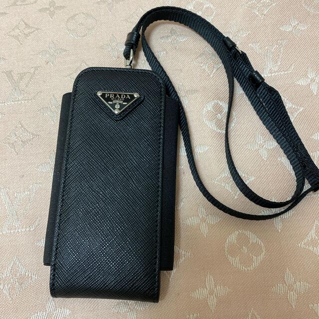 PRADA(プラダ)のPRADA スマホケース スマホ/家電/カメラのスマホアクセサリー(モバイルケース/カバー)の商品写真