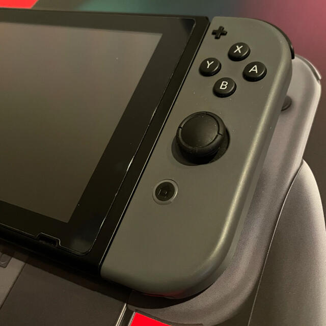 Nintendo Switch(ニンテンドースイッチ)の任天堂　Nintendo Switch スイッチ　本体 エンタメ/ホビーのゲームソフト/ゲーム機本体(家庭用ゲーム機本体)の商品写真