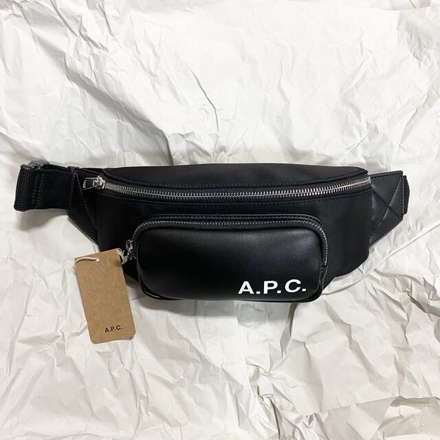 【人気】新品 A.P.C. BANANE CAMDEN BAGメンズ