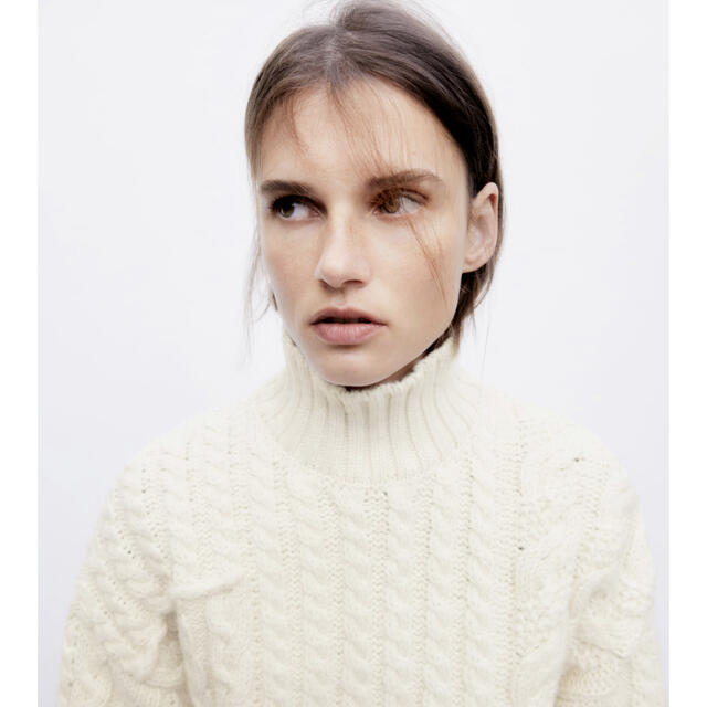 ZARA - 【完売/新品】ZARA ケーブルニットセーター Lの通販 by ZARA - 【完売/新品】ZARA ケーブルニットセーター Lの通販 by