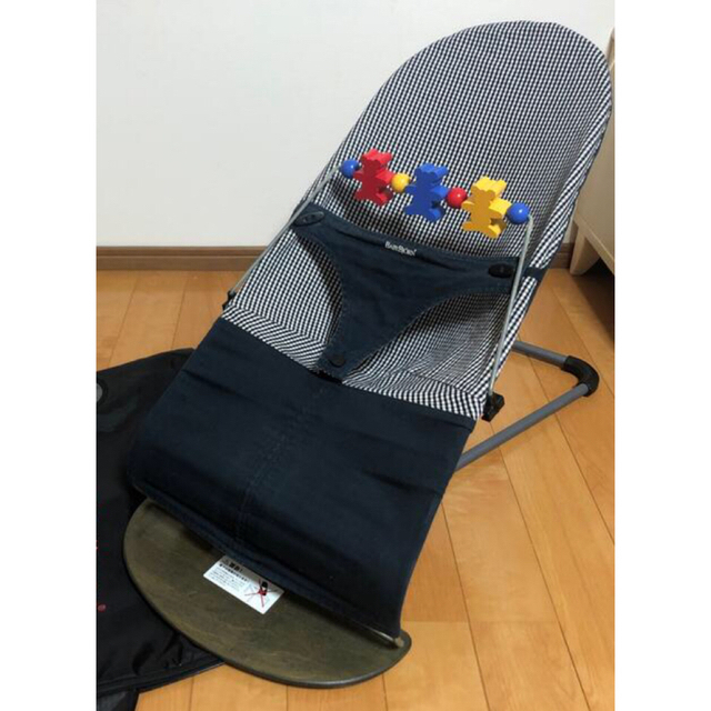 BABYBJORN(ベビービョルン)のベビービョルン　バウンサー　ギンガムチェック　トイ付き キッズ/ベビー/マタニティの寝具/家具(その他)の商品写真