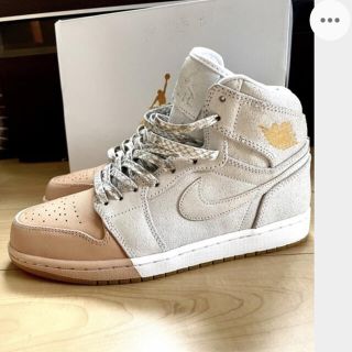 ナイキ(NIKE)のNIKE AIR JORDAN 1 RETRO HIGH (スニーカー)