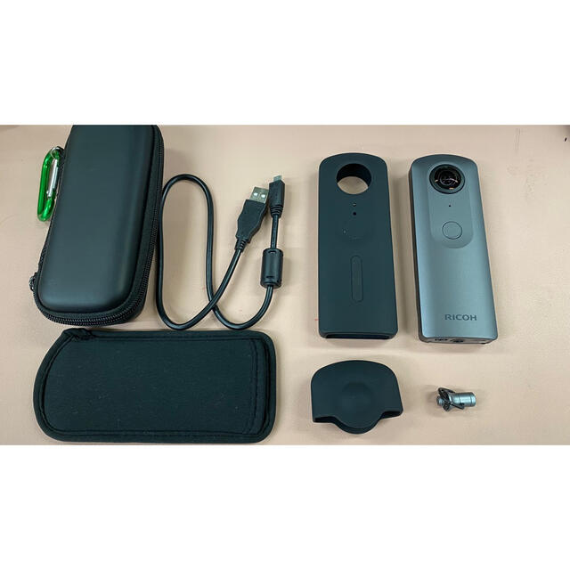 RICOH THETA V