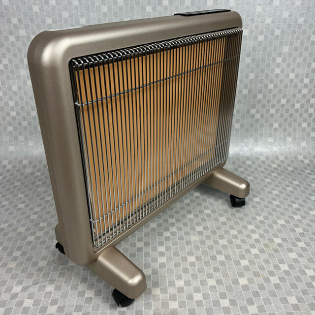 【美品】サンルミエ　タイマー付き　遠赤外線暖房器　E800L-TM
