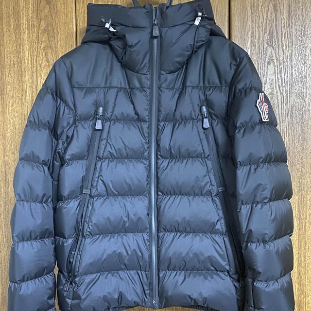 MONCLER grenoble ダウンジャケット