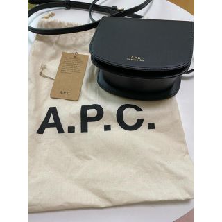 アーペーセー(A.P.C)の週末お値下げ⭐︎美品⭐︎A.P.C. ミニショルダーバッグ (ショルダーバッグ)