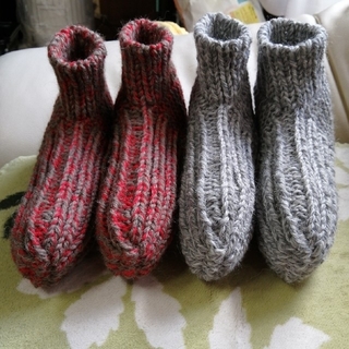靴下カバー　手編み　ウール100％　ハンドメイド　手作り　２足(レッグウェア)