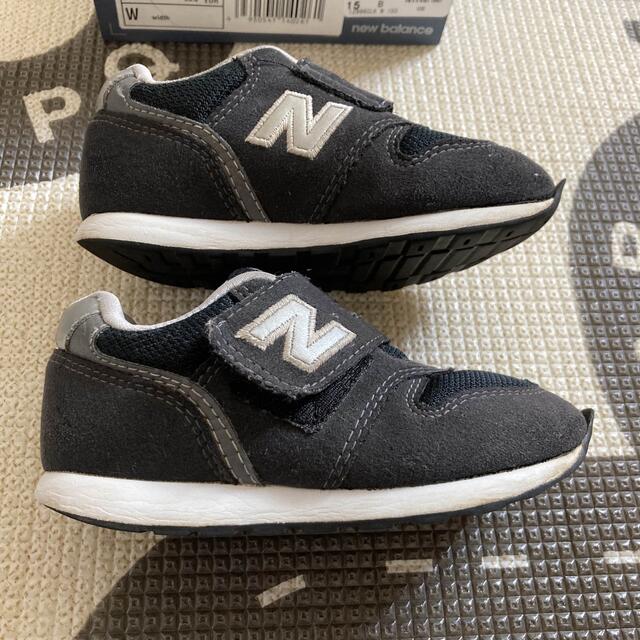 New Balance(ニューバランス)のニューバランス　ブラック　15センチ キッズ/ベビー/マタニティのキッズ靴/シューズ(15cm~)(スニーカー)の商品写真