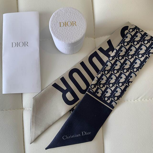 DIOR ミッツァ スカーフ 【予約販売品】 49.0%割引 ahq.com.mx