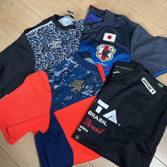 UMBRO(アンブロ)のFW20様専用☆サッカーフットサルトレーニングウェアセット☆ スポーツ/アウトドアのサッカー/フットサル(ウェア)の商品写真