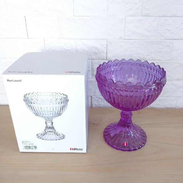 iittala(イッタラ)の新品未使用 イッタラ マリメッコ マリボウル アメジスト インテリア/住まい/日用品のインテリア小物(置物)の商品写真