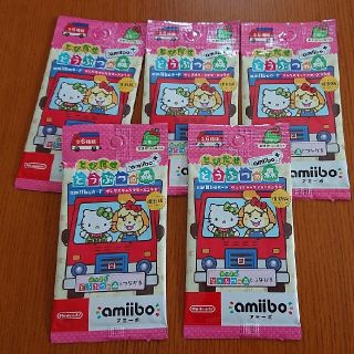 ニンテンドウ(任天堂)の未開封　とびだせどうぶつの森amiibo サンリオ コラボ 5パック復刻版  (シングルカード)