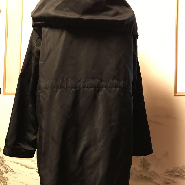 防寒コート　色黒　9号サイズ