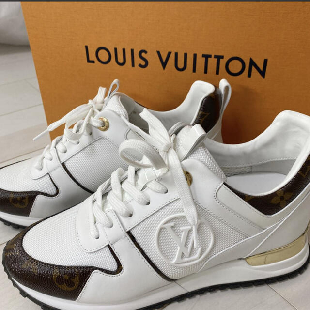 人気の新作 LOUIS ルイヴィトン ランアウェイ・ラインスニーカー