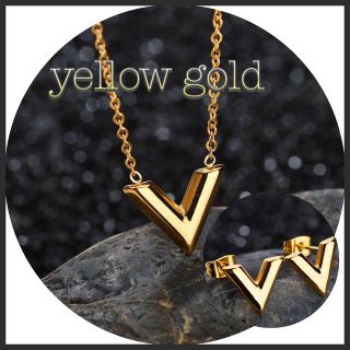 V エセンシャル モチーフ ネックレス&ピアス(ネックレス)